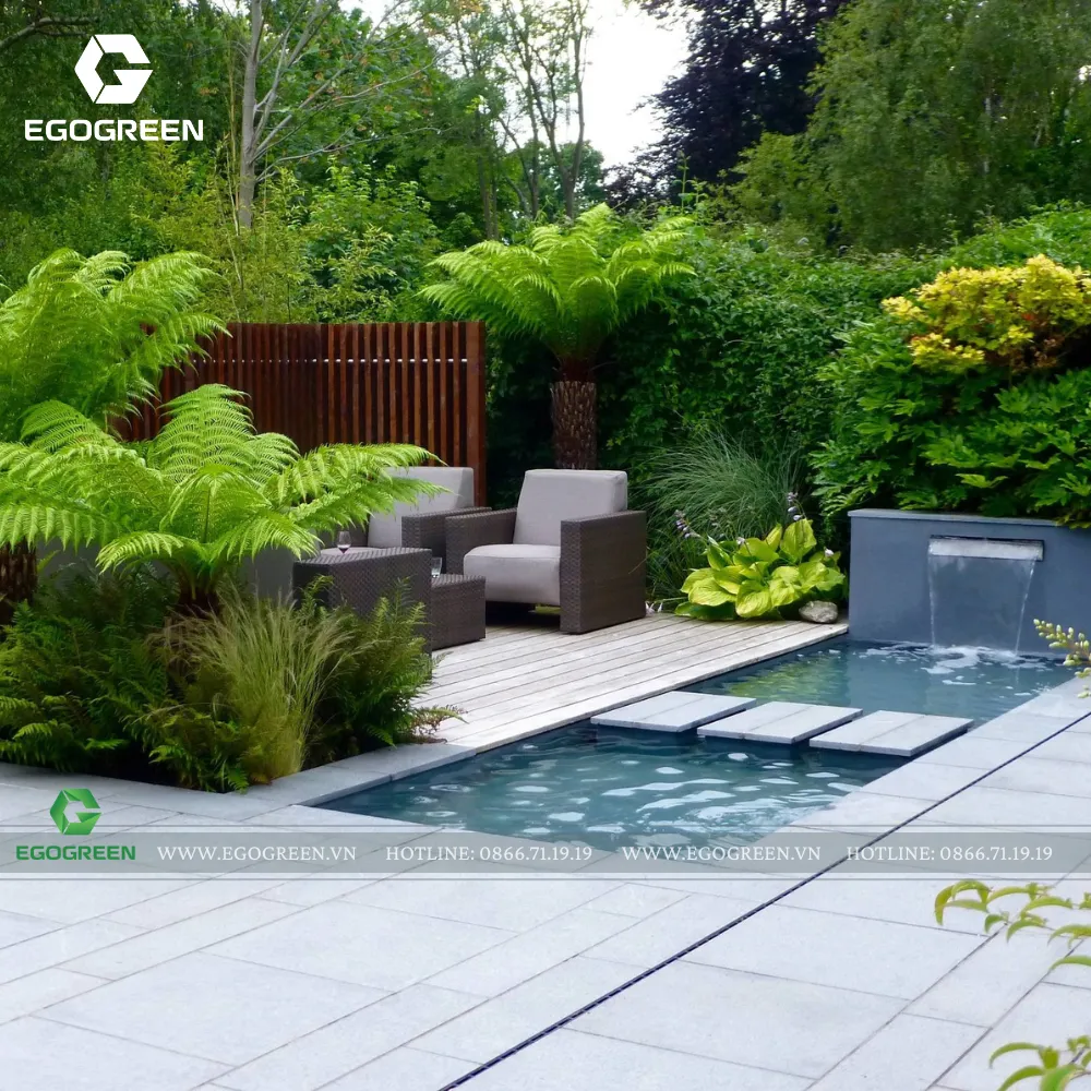 Tiểu cảnh và hồ nước là không thể thiếu.